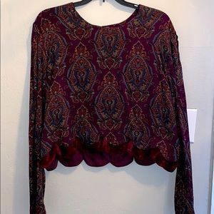 Vintage Long Sleeve Crop